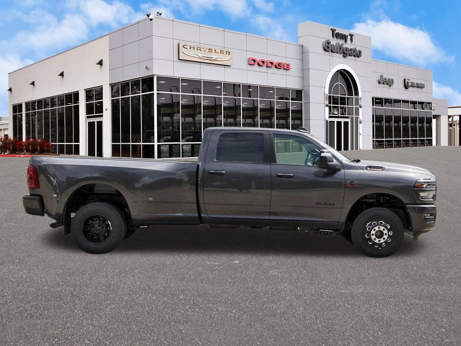 2026 RAM 3500 Big Horn Lone Star 4x4 Crew Cab 8' Box