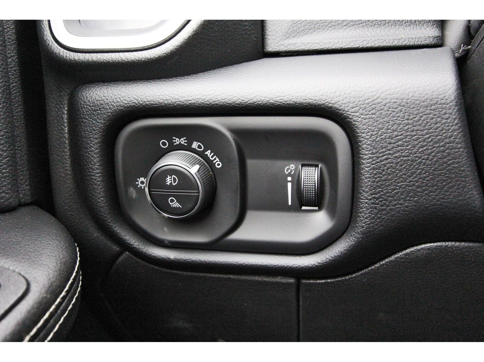 2026 RAM 3500 Big Horn Lone Star 4x4 Crew Cab 8' Box
