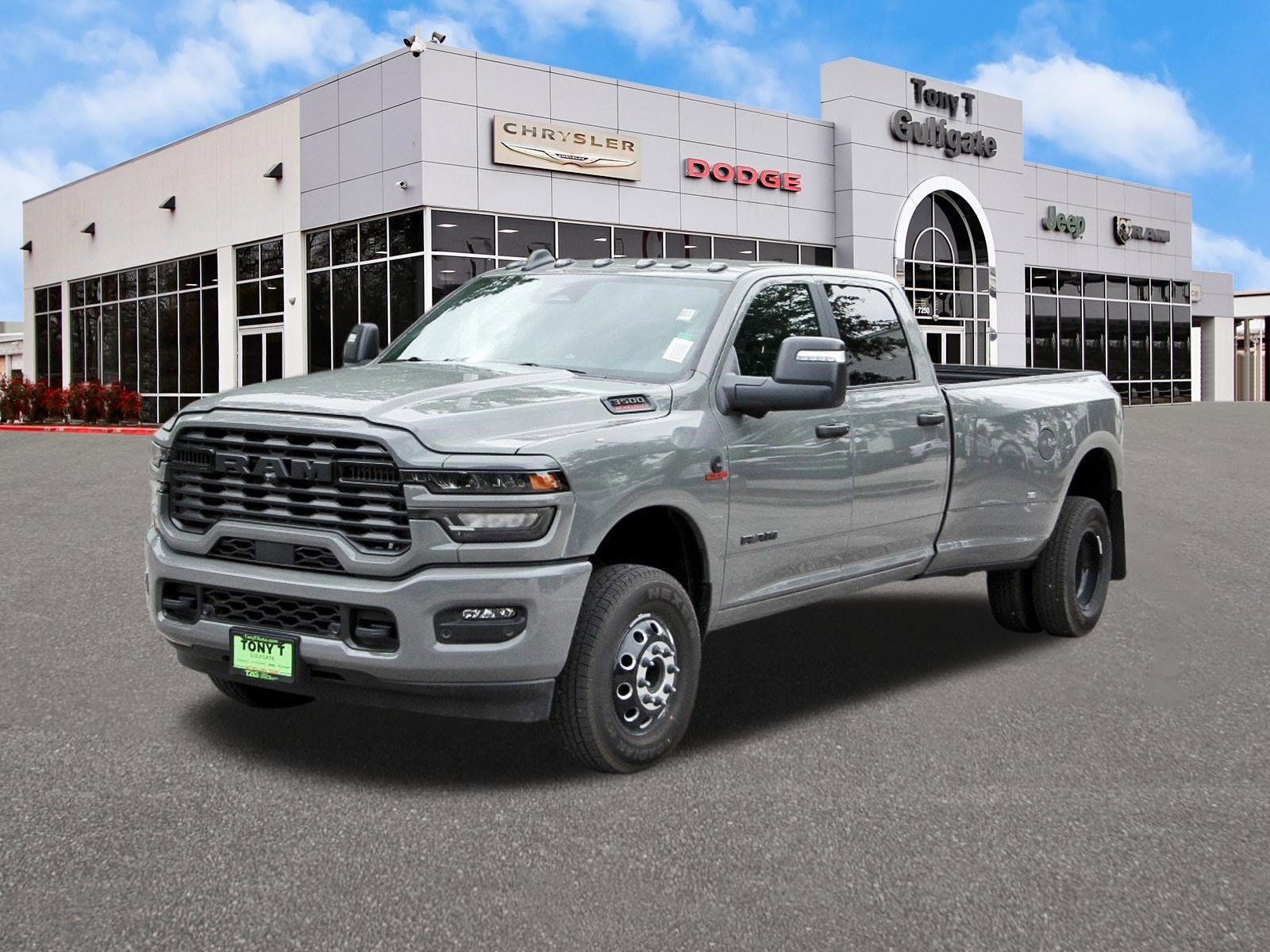 2026 RAM 3500 Big Horn Lone Star 4x4 Crew Cab 8' Box