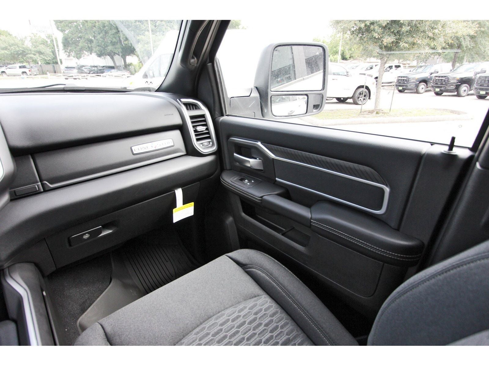 2026 RAM 3500 Big Horn Lone Star 4x4 Crew Cab 8' Box