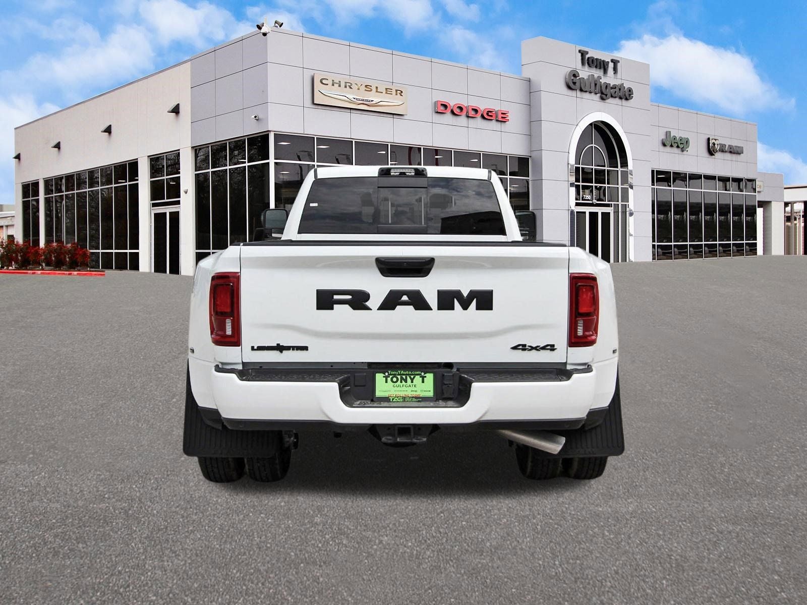 2026 RAM 3500 Big Horn Lone Star 4x4 Crew Cab 8' Box