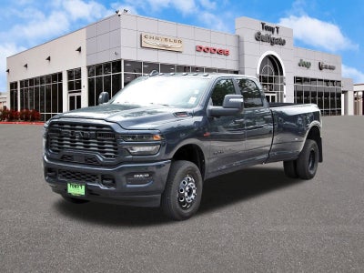 2026 RAM 3500 Big Horn Lone Star 4x4 Crew Cab 8' Box