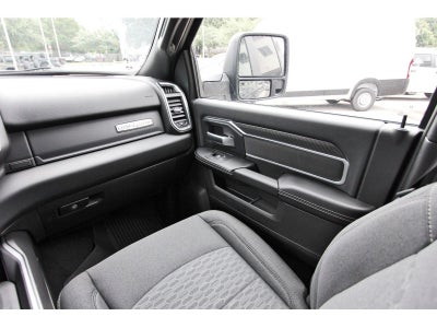 2026 RAM 3500 Big Horn Lone Star 4x4 Crew Cab 8' Box