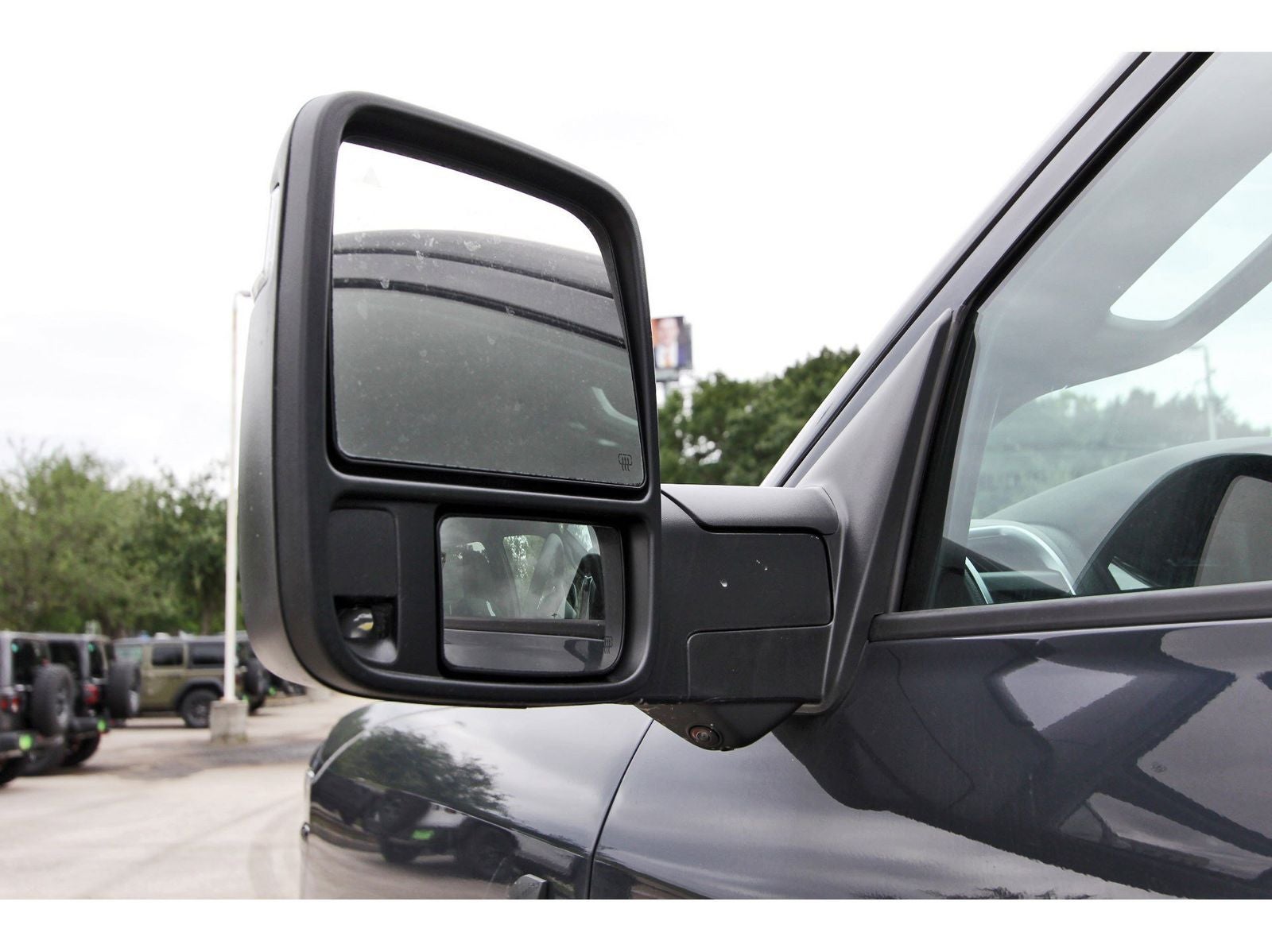 2026 RAM 3500 Big Horn Lone Star 4x4 Crew Cab 8' Box