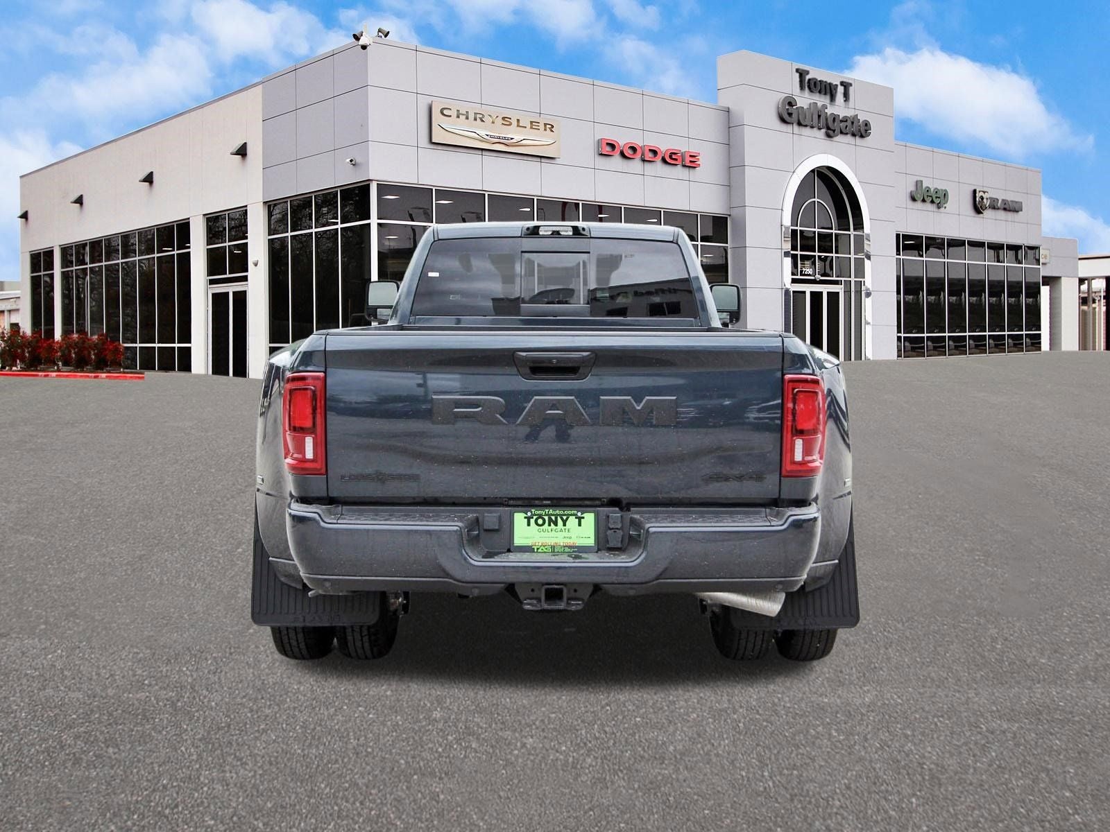 2026 RAM 3500 Big Horn Lone Star 4x4 Crew Cab 8' Box