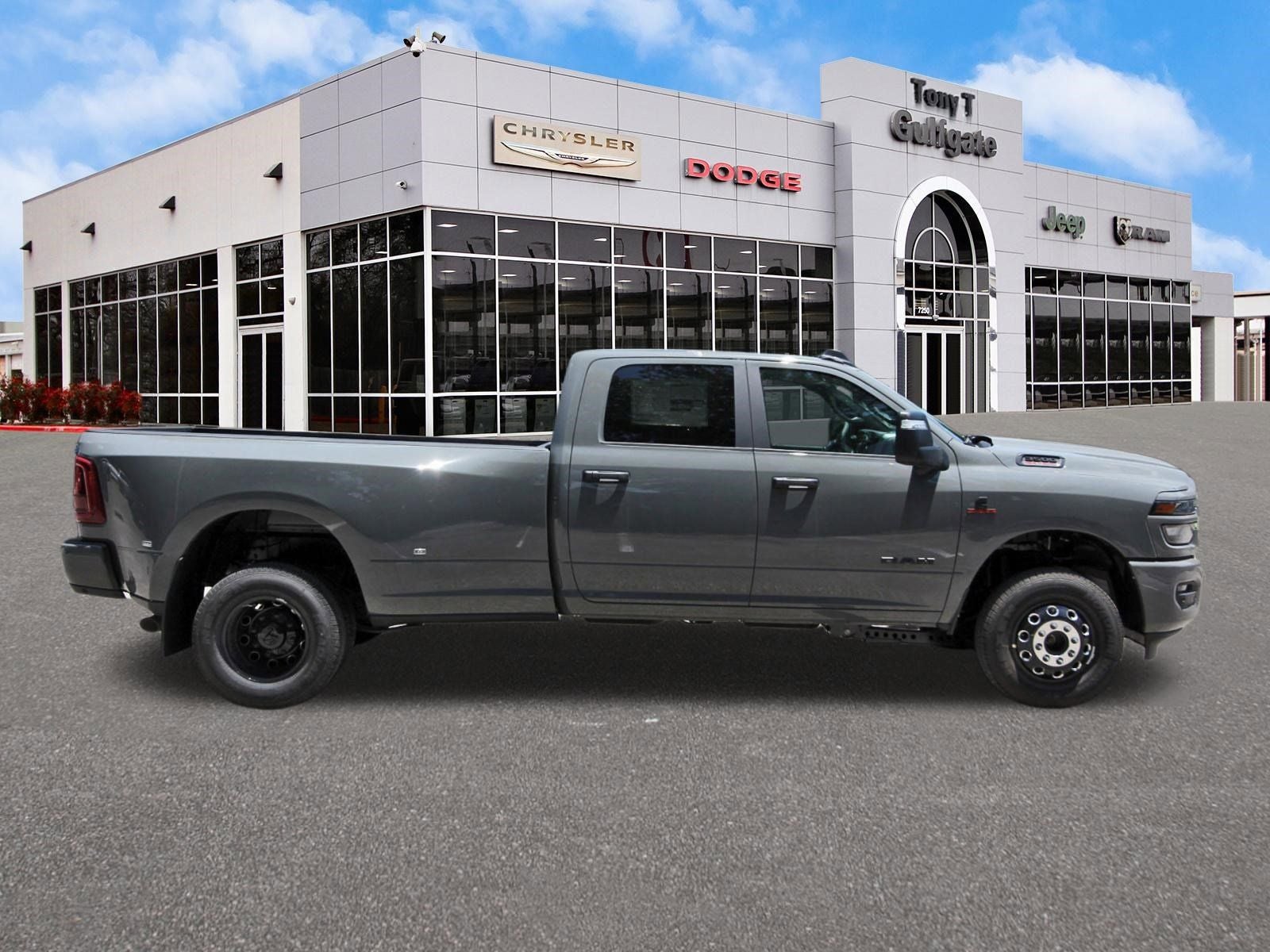 2026 RAM 3500 Big Horn Lone Star 4x4 Crew Cab 8' Box