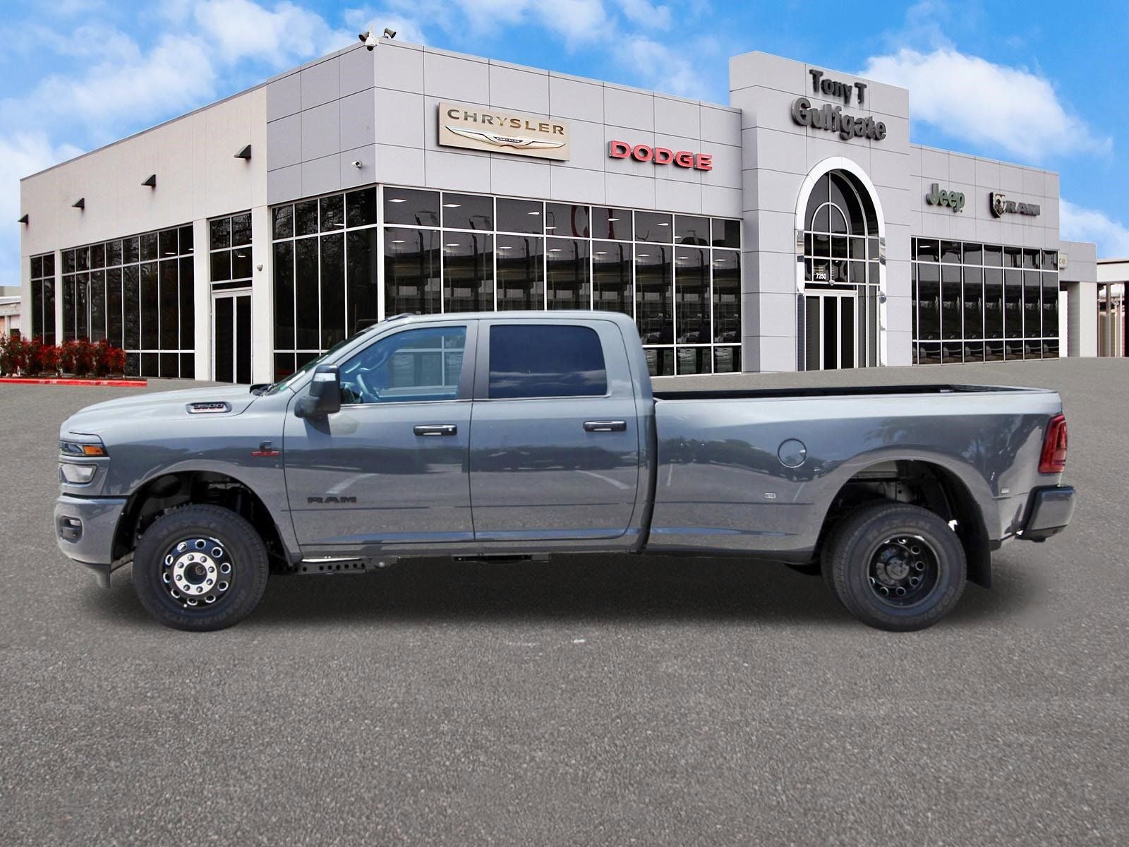 2026 RAM 3500 Big Horn Lone Star 4x4 Crew Cab 8' Box