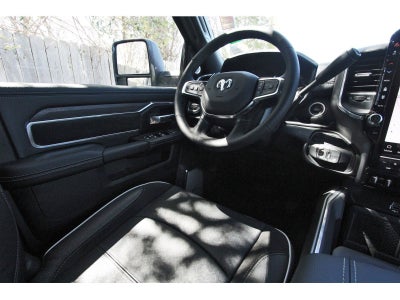 2026 RAM 3500 Laramie 4x4 Crew Cab 8' Box