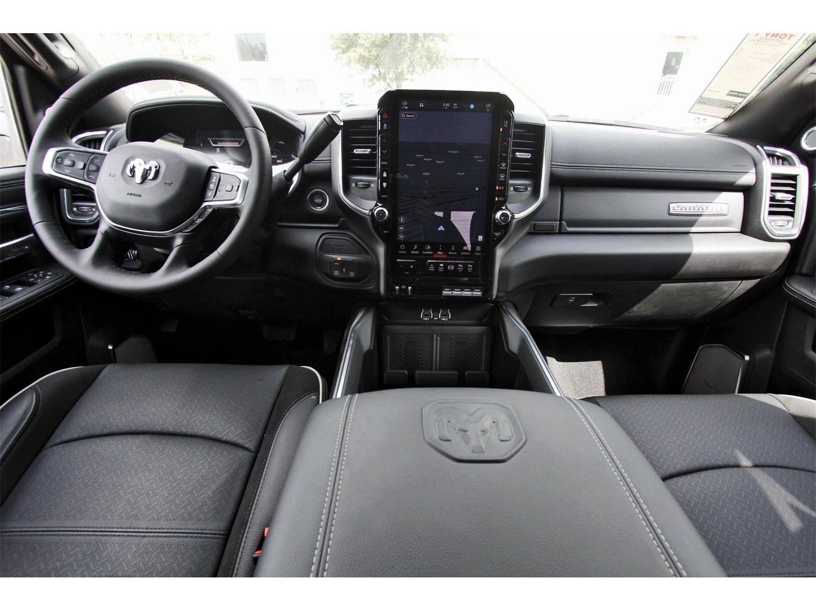 2026 RAM 3500 Laramie 4x4 Crew Cab 8' Box