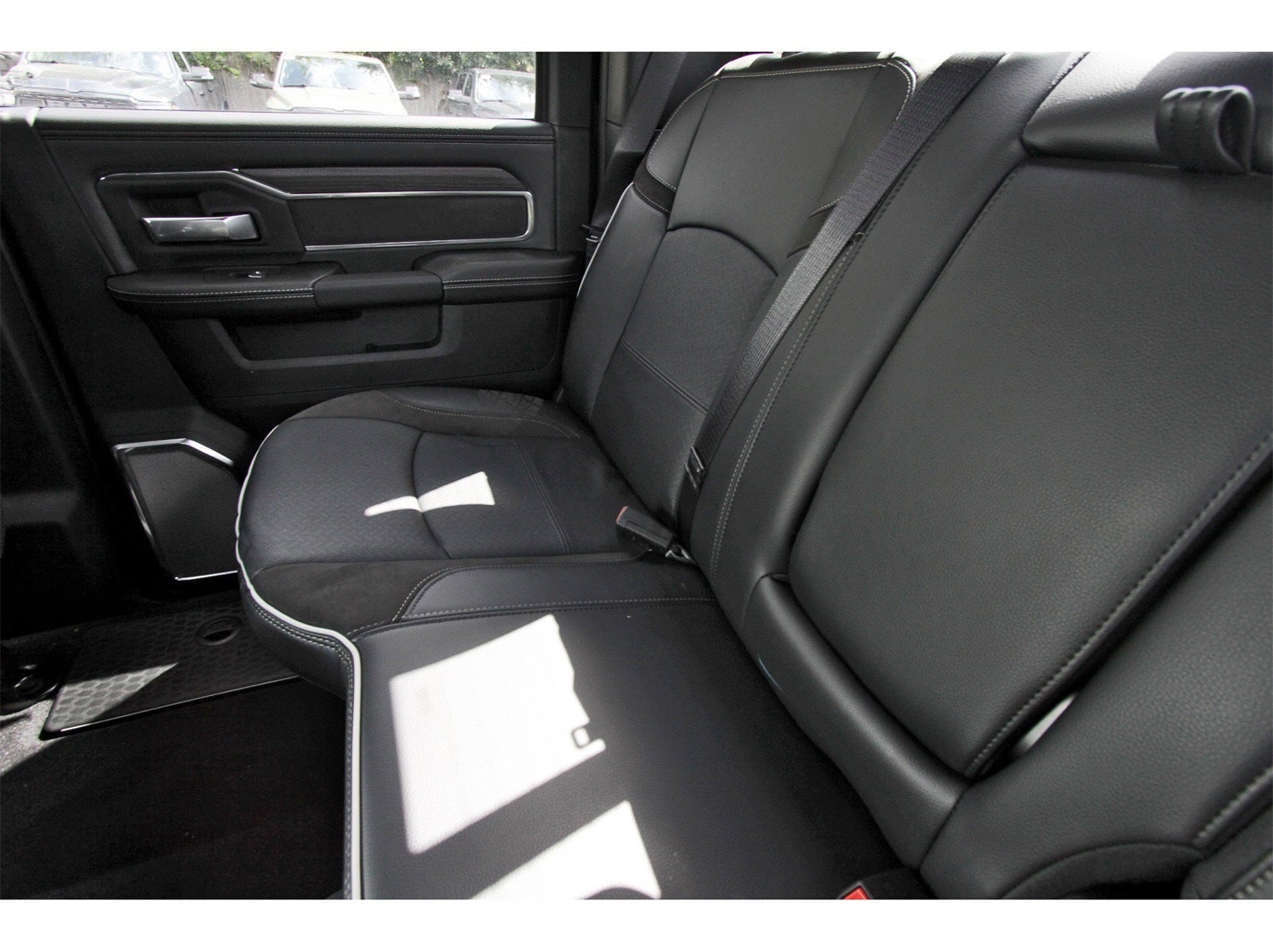 2026 RAM 3500 Laramie 4x4 Crew Cab 8' Box