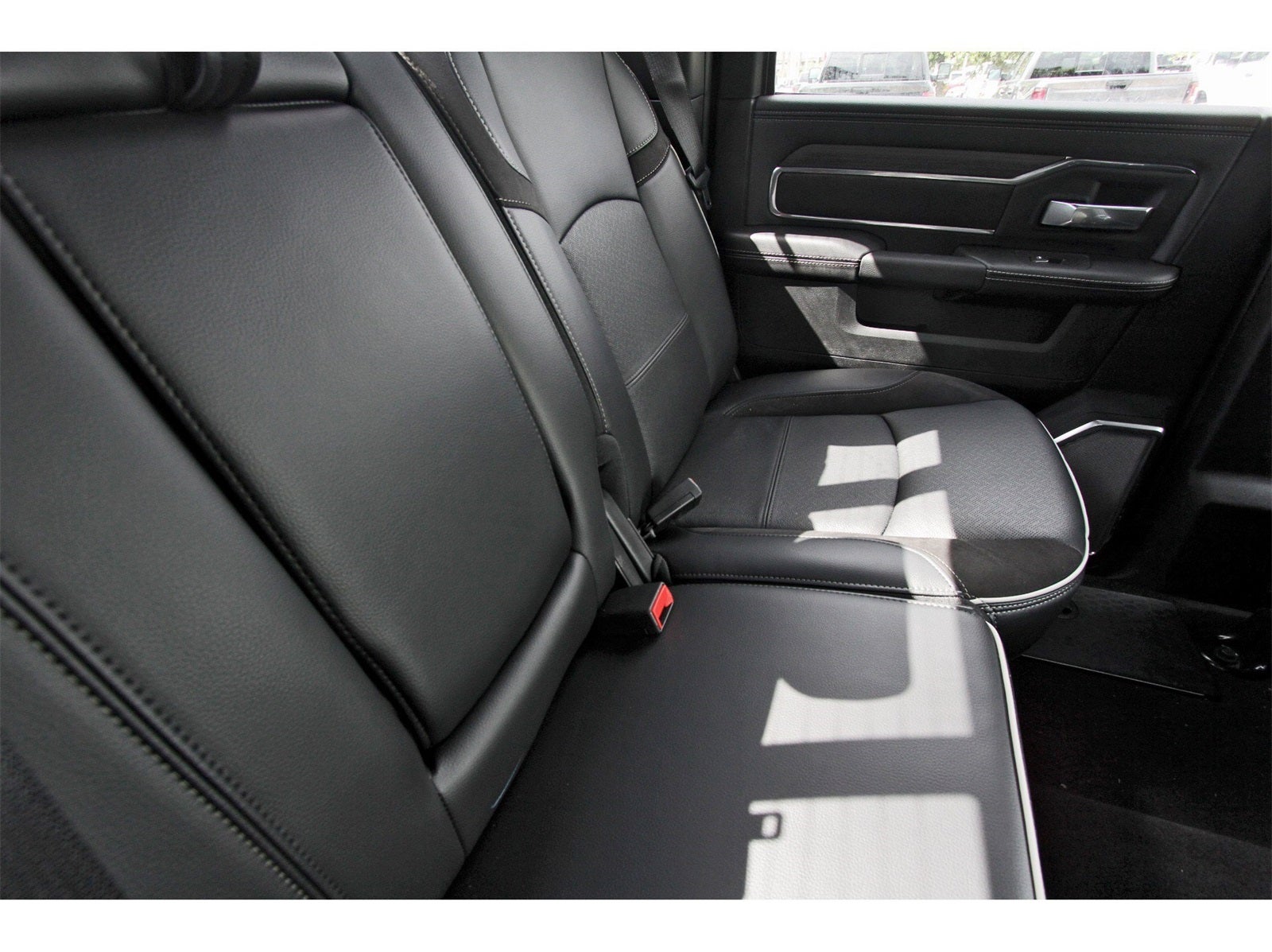 2026 RAM 3500 Laramie 4x4 Crew Cab 8' Box