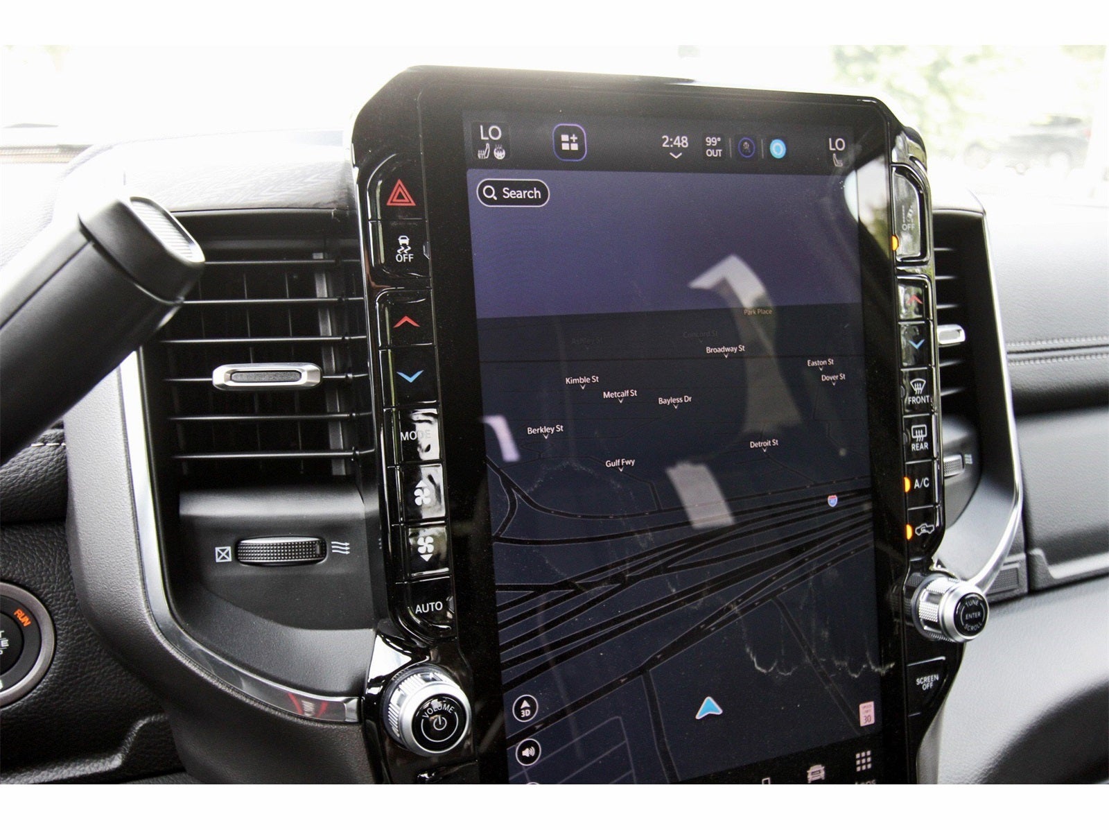 2026 RAM 3500 Laramie 4x4 Crew Cab 8' Box