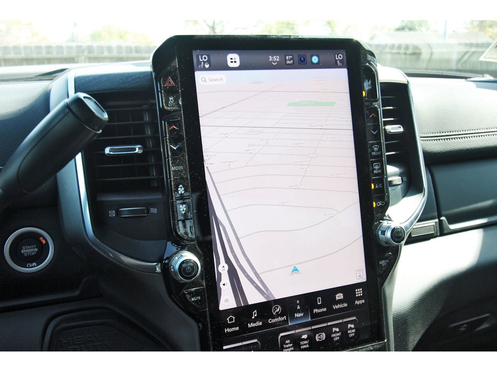 2026 RAM 3500 Laramie 4x4 Crew Cab 8' Box