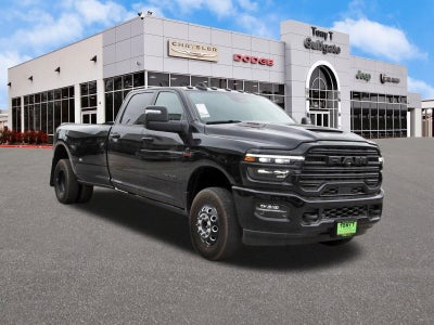 2026 RAM 3500 Laramie 4x4 Crew Cab 8' Box
