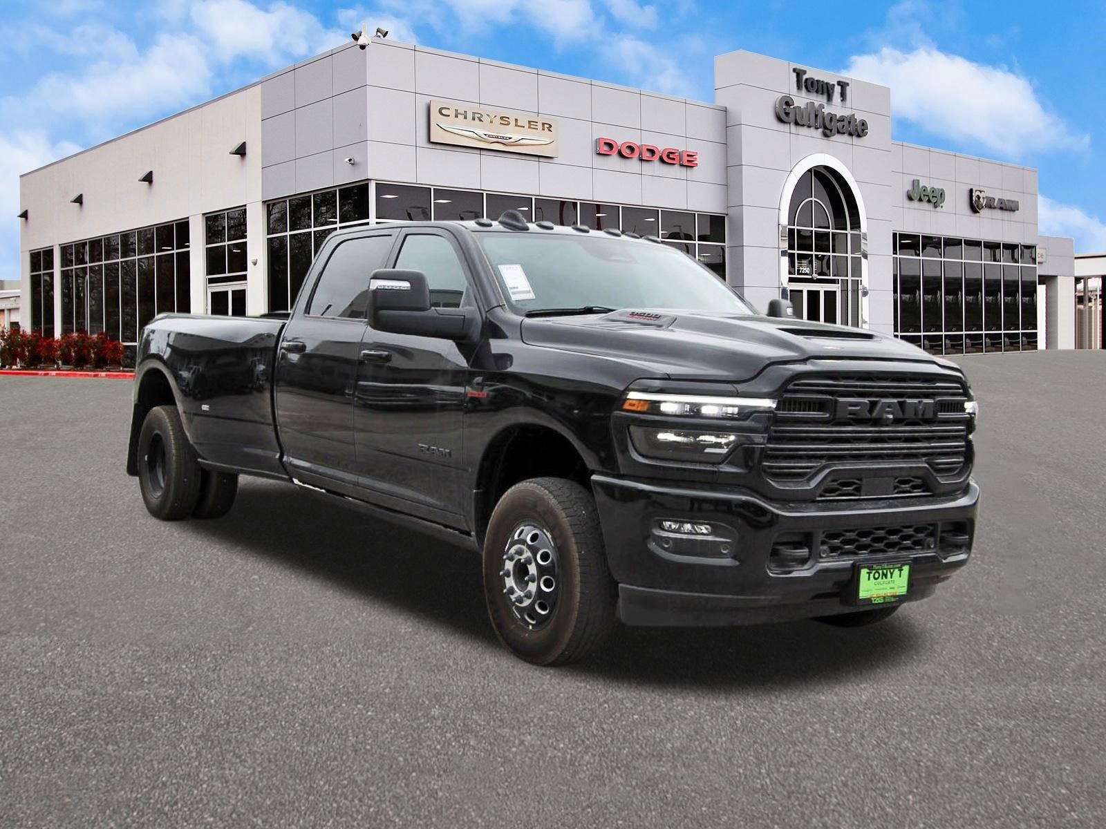 2026 RAM 3500 Laramie 4x4 Crew Cab 8' Box