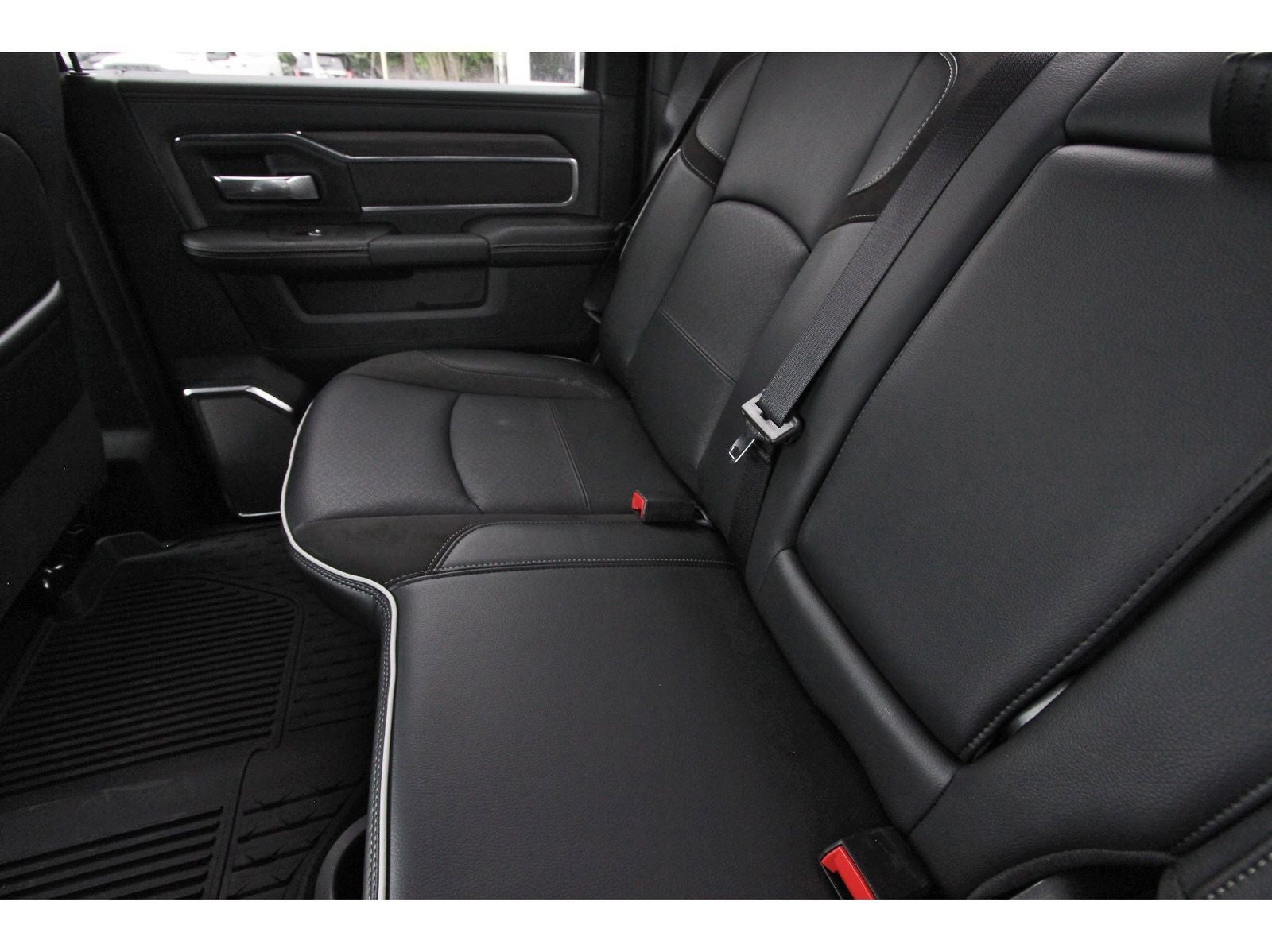 2026 RAM 3500 Laramie 4x4 Crew Cab 8' Box