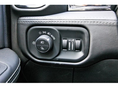 2026 RAM 3500 Limited 4x4 Mega Cab 6'4" Box