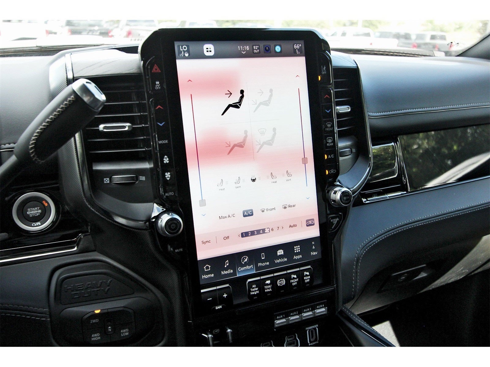 2026 RAM 3500 Limited 4x4 Mega Cab 6'4" Box