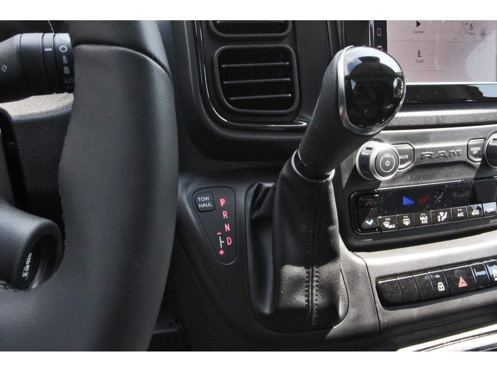 2026 RAM ProMaster 3500 High Roof Tradesman 3500 Ext 159" WB w/Pass Seat