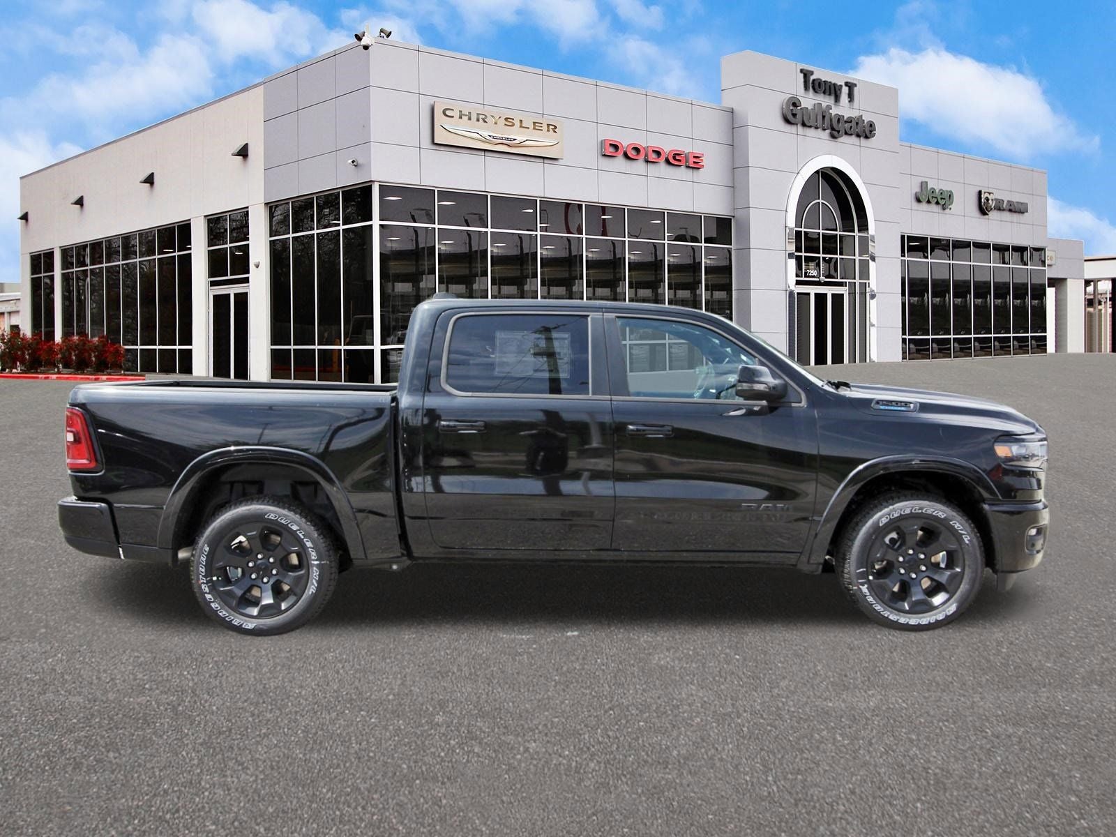 2026 RAM 1500 Big Horn/Lone Star Lone Star 4x2 Crew Cab 5'7" Box