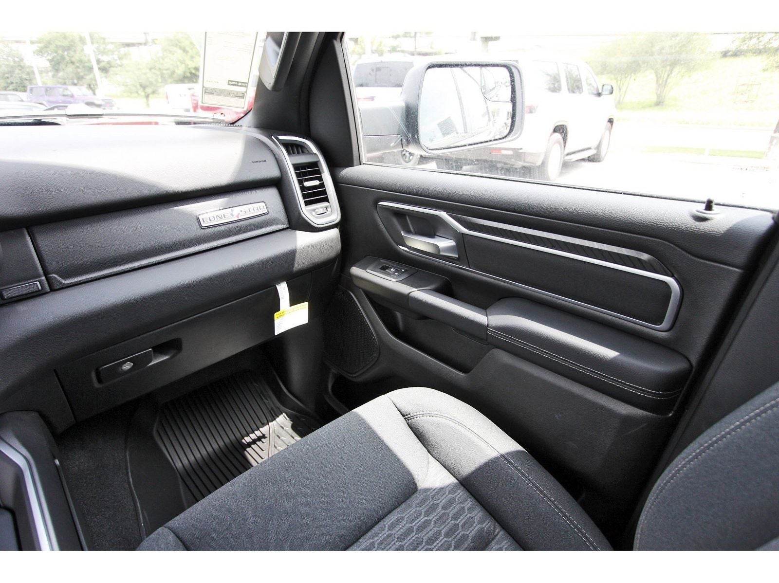 2026 RAM 1500 Big Horn/Lone Star Lone Star 4x2 Crew Cab 5'7" Box