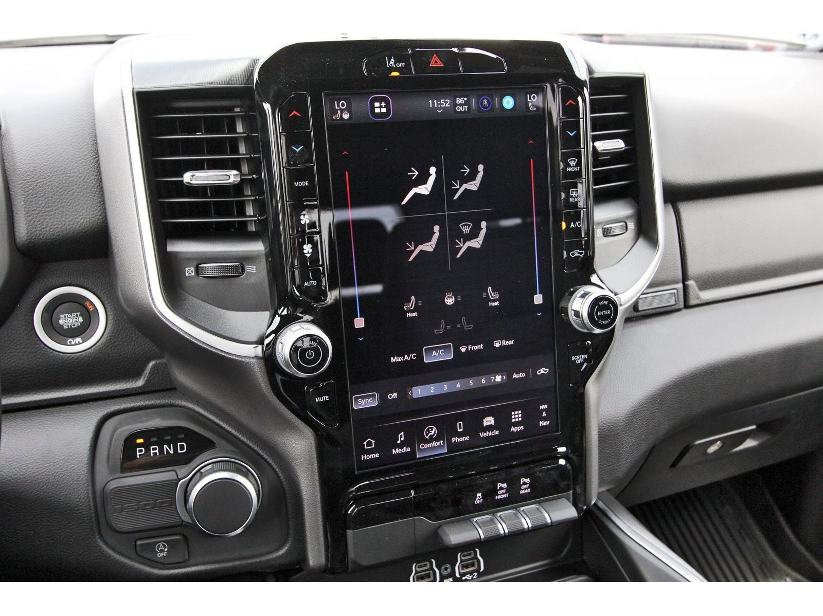 2026 RAM 1500 Big Horn/Lone Star Lone Star 4x2 Crew Cab 5'7" Box