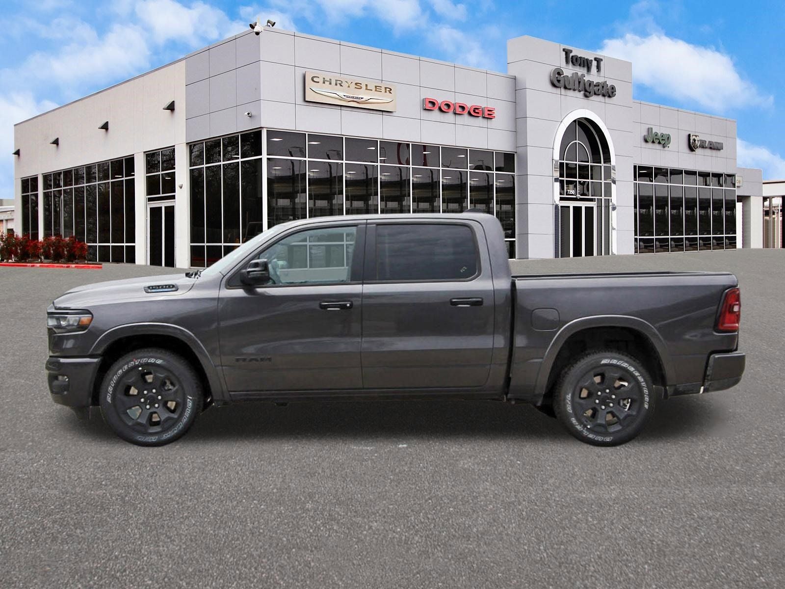 2026 RAM 1500 Big Horn/Lone Star Lone Star 4x2 Crew Cab 5'7" Box