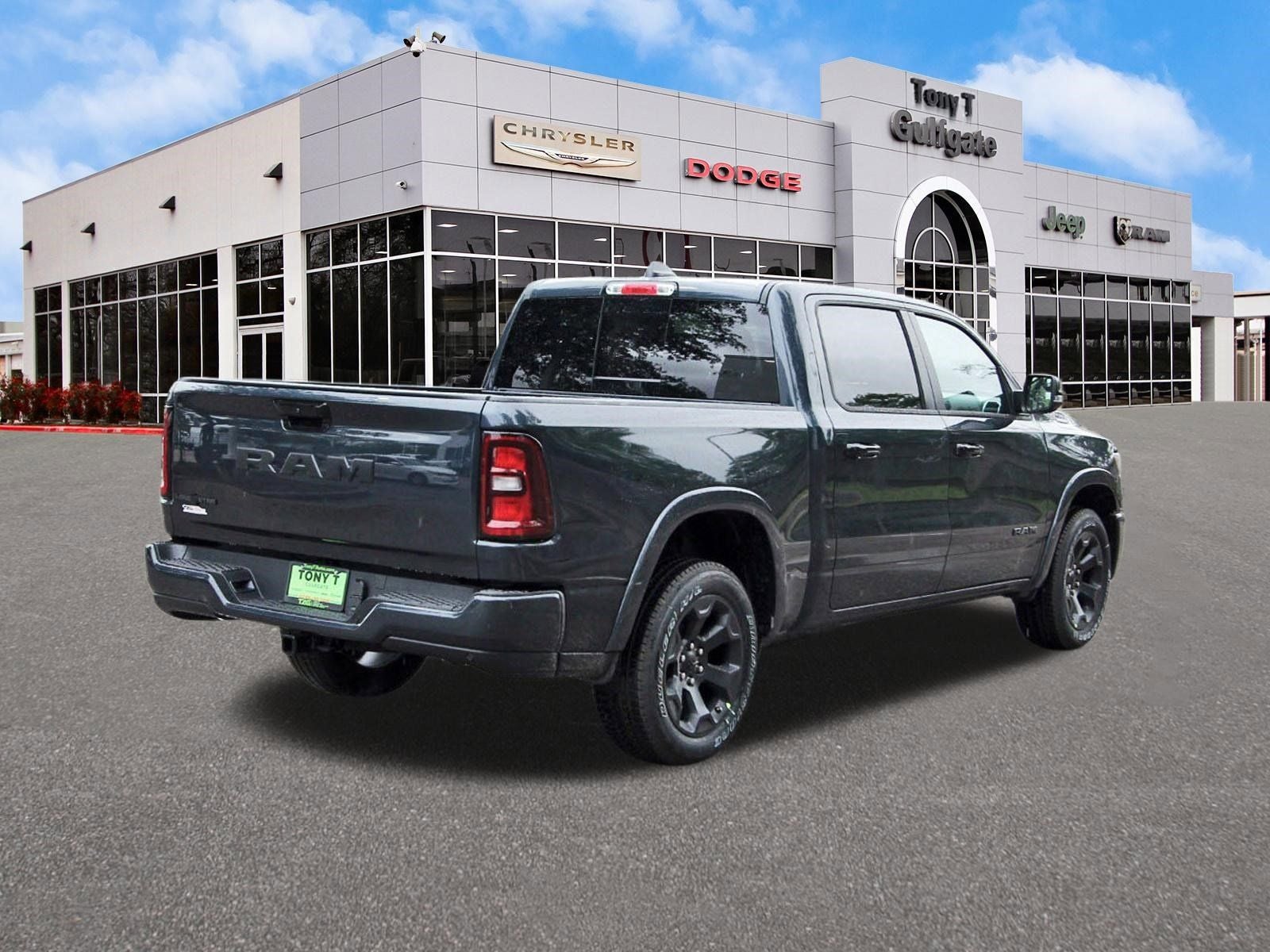 2026 RAM 1500 Big Horn/Lone Star Lone Star 4x2 Crew Cab 5'7" Box
