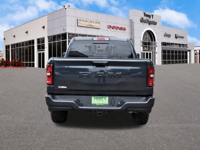 2026 RAM 1500 Big Horn/Lone Star Lone Star 4x2 Crew Cab 5'7" Box