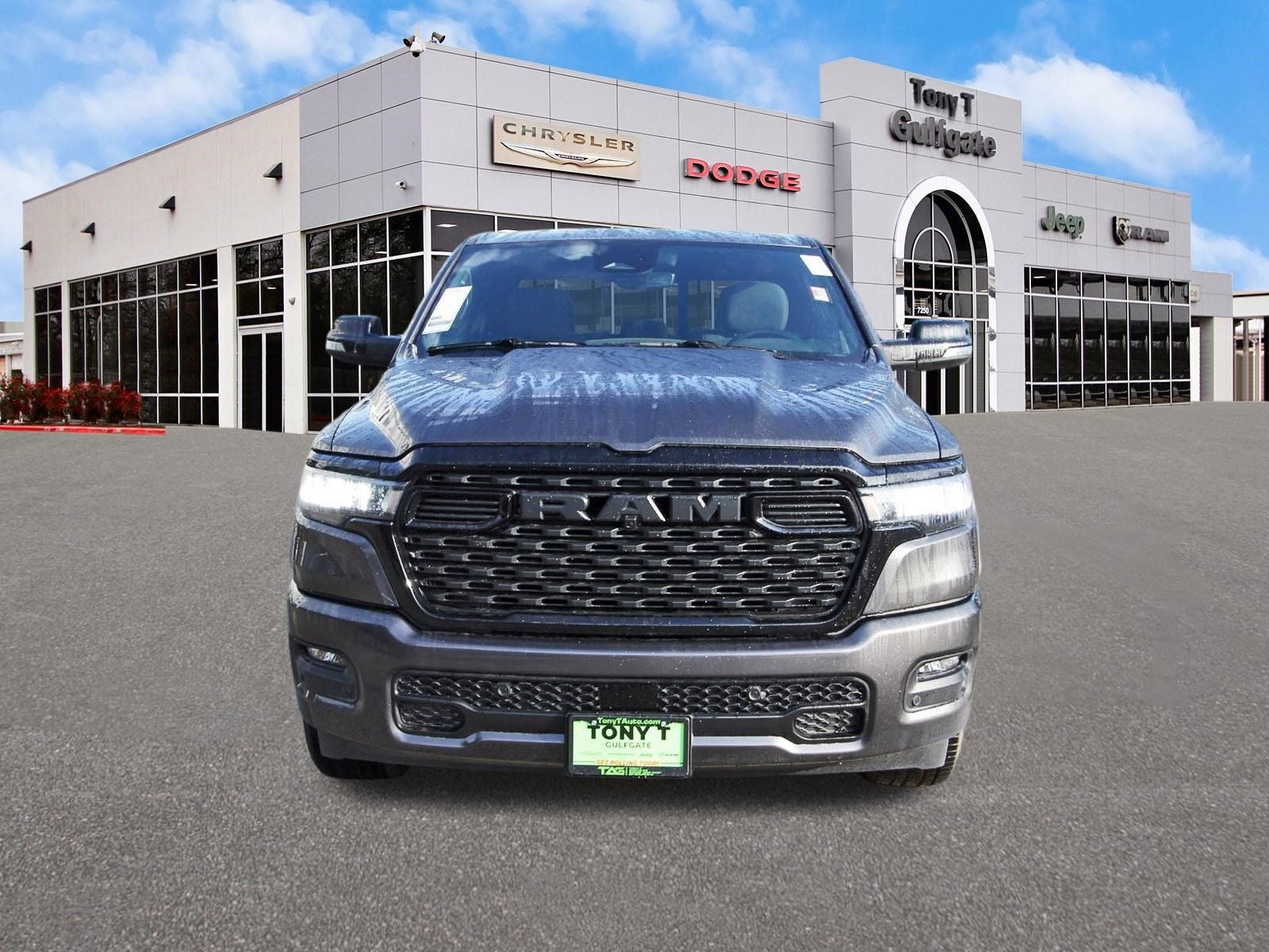 2026 RAM 1500 Big Horn/Lone Star Lone Star 4x2 Crew Cab 5'7" Box