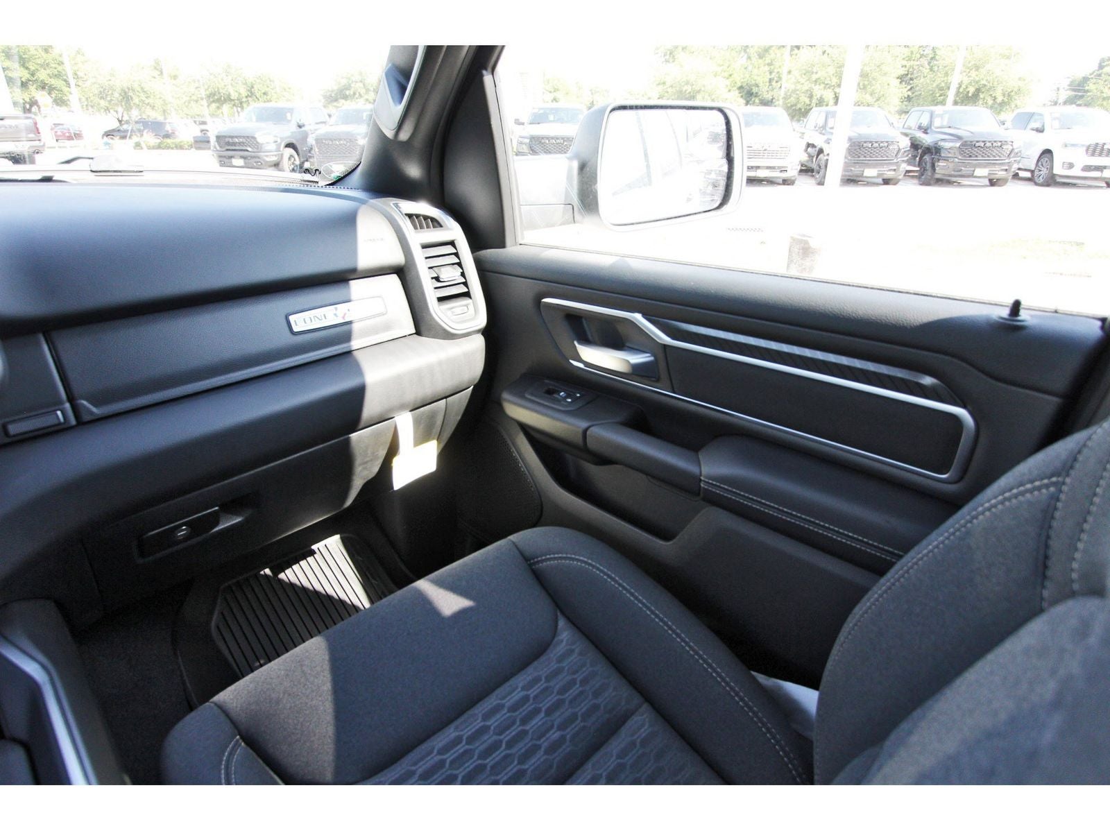 2026 RAM 1500 Big Horn/Lone Star Lone Star 4x2 Crew Cab 5'7" Box