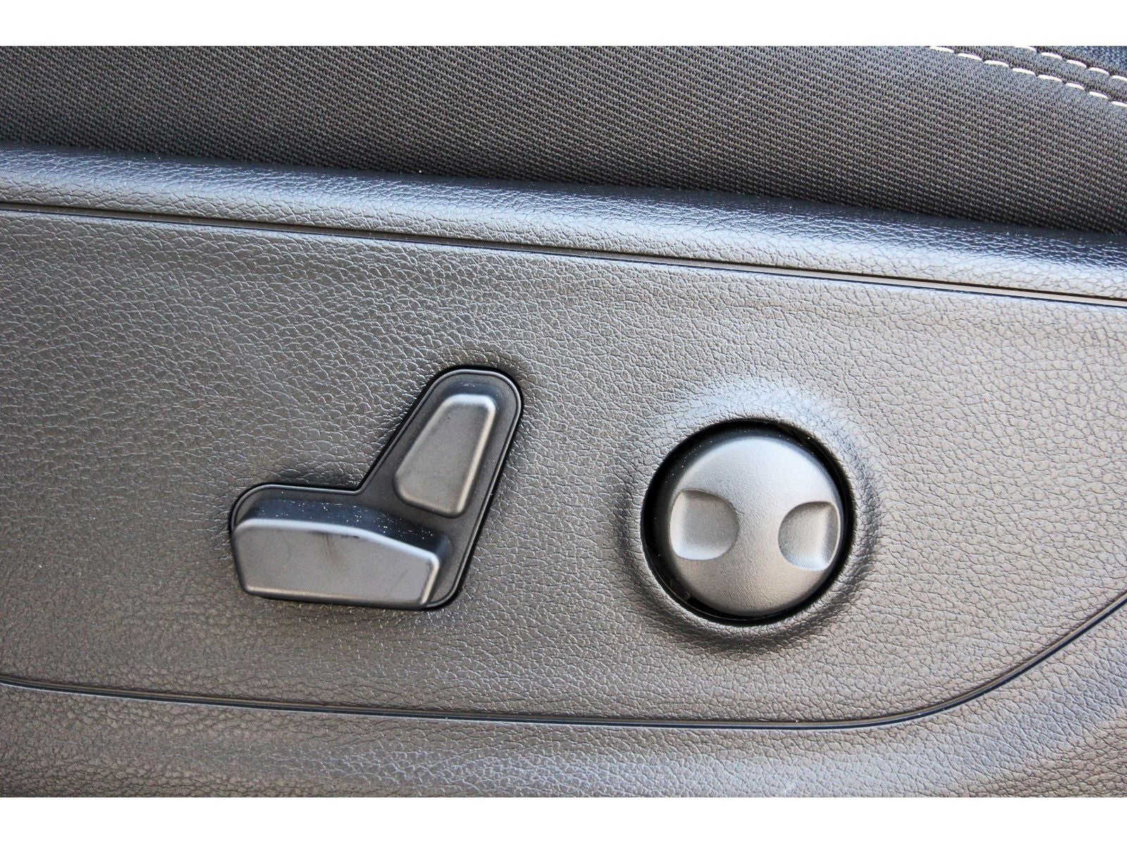 2026 RAM 1500 Big Horn/Lone Star Lone Star 4x2 Crew Cab 5'7" Box
