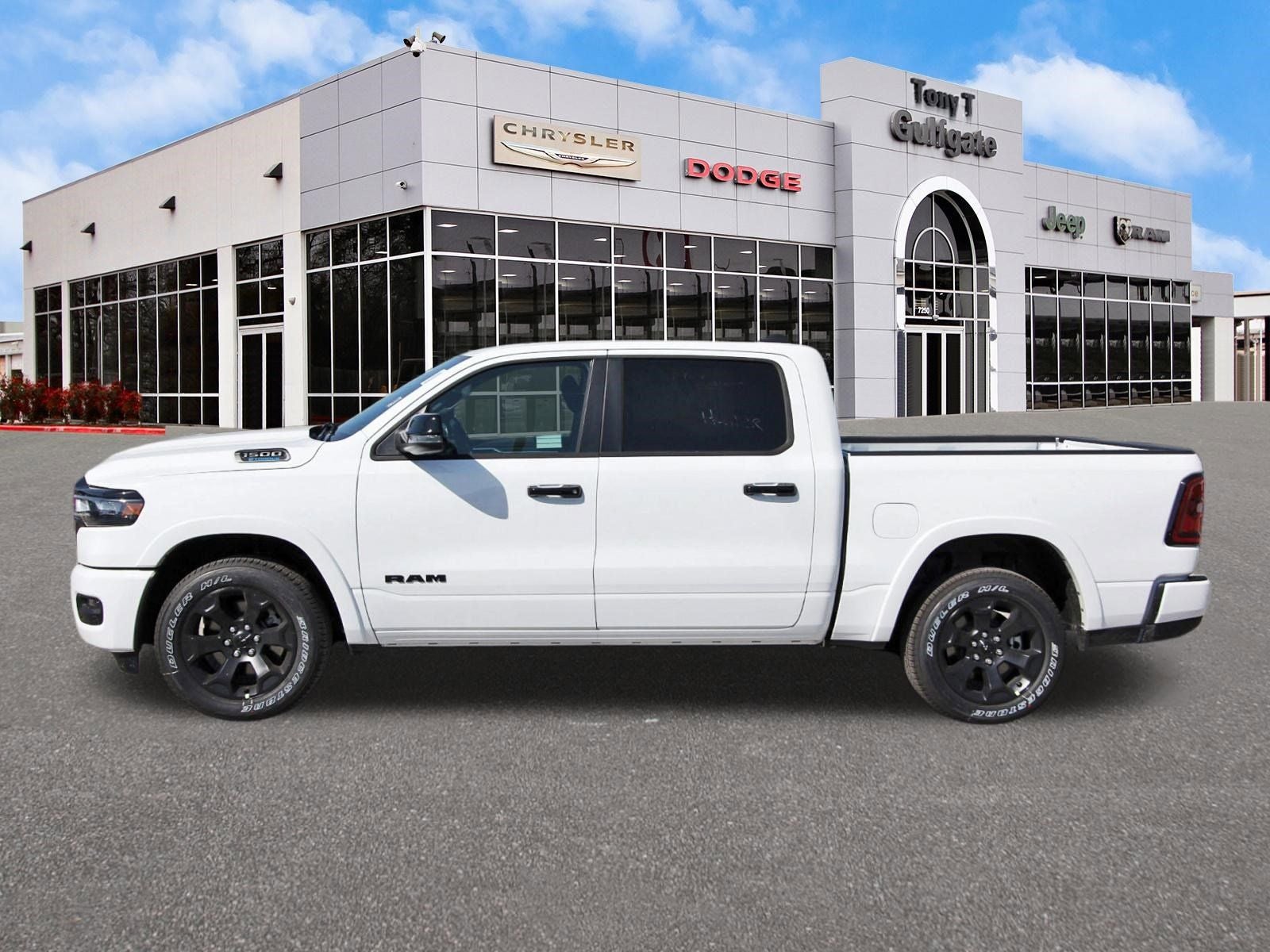 2026 RAM 1500 Big Horn/Lone Star Lone Star 4x2 Crew Cab 5'7" Box