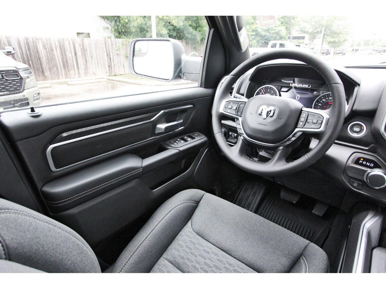 2026 RAM 1500 Big Horn/Lone Star Lone Star 4x2 Crew Cab 5'7" Box