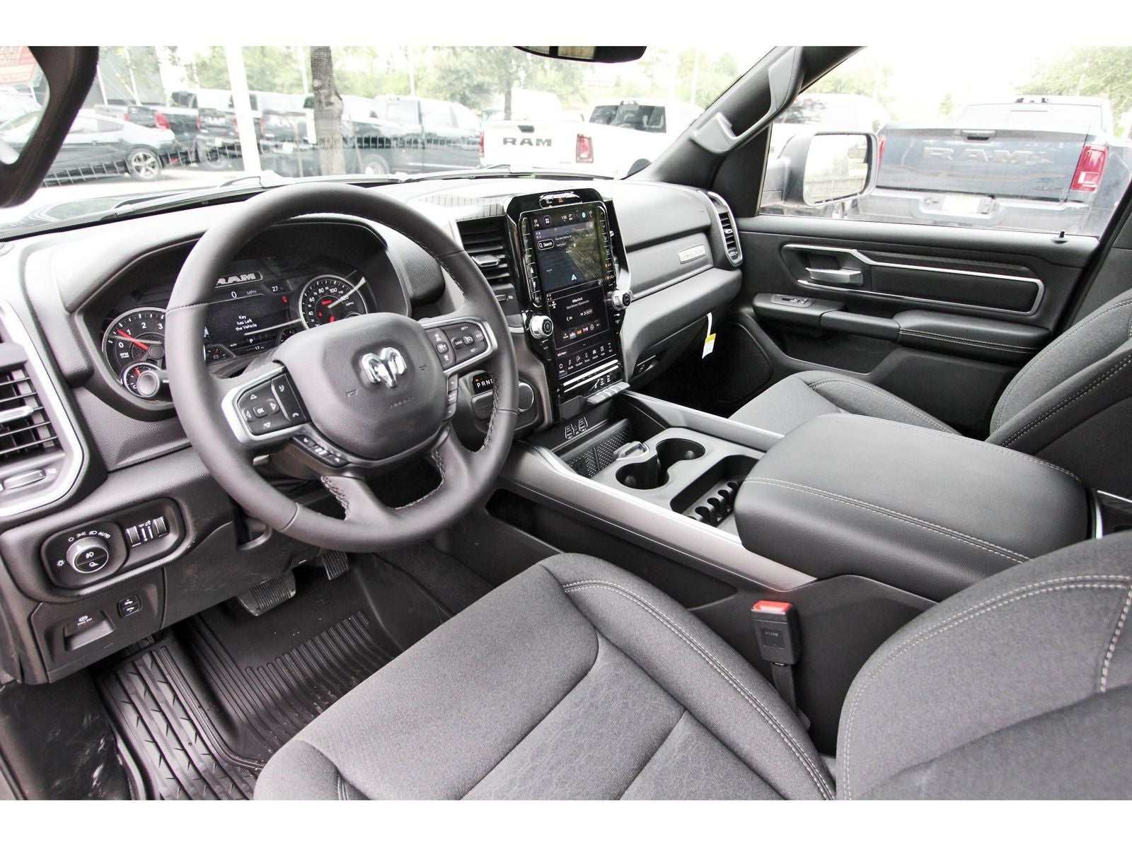 2026 RAM 1500 Big Horn/Lone Star Lone Star 4x2 Crew Cab 5'7" Box