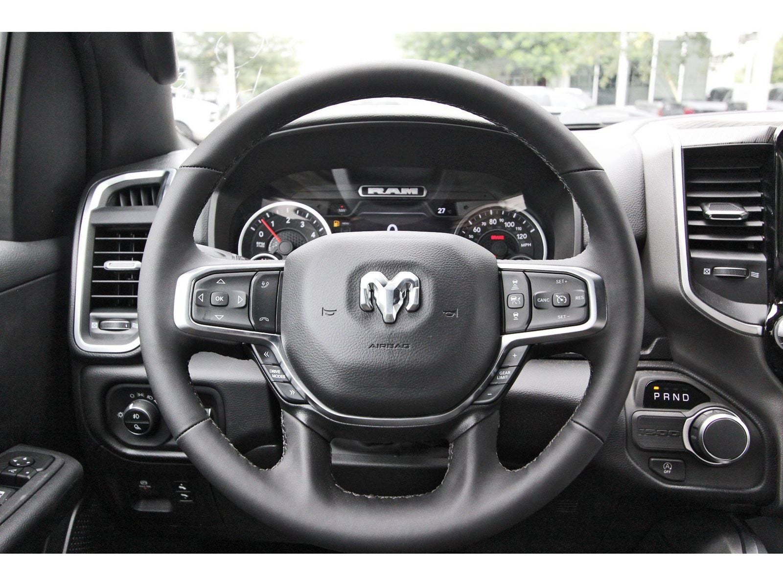2026 RAM 1500 Big Horn/Lone Star Lone Star 4x2 Crew Cab 5'7" Box
