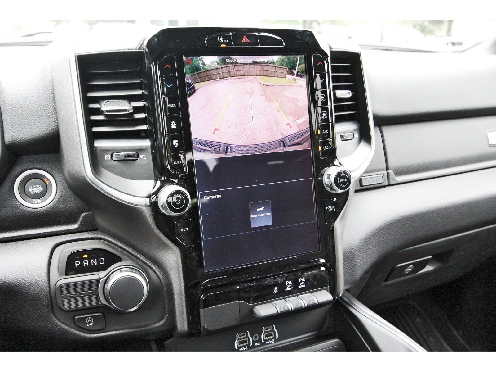 2026 RAM 1500 Big Horn/Lone Star Lone Star 4x2 Crew Cab 5'7" Box