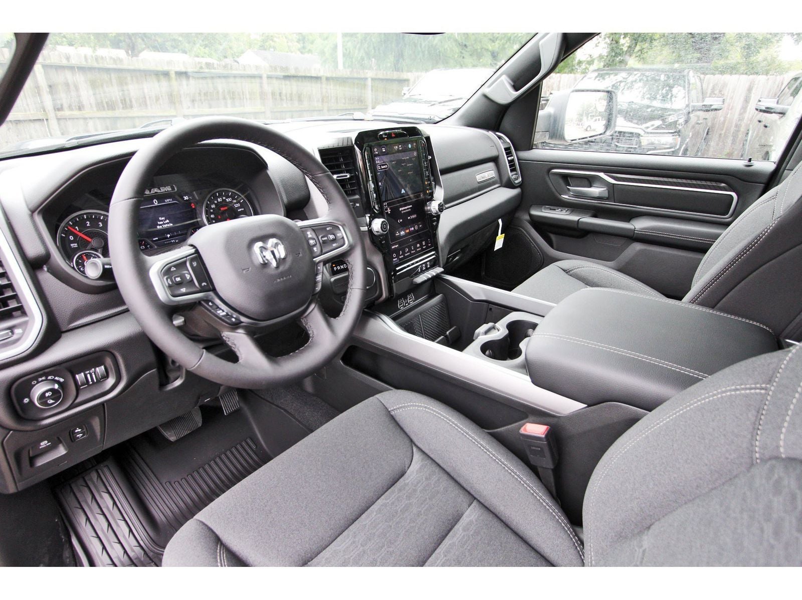 2026 RAM 1500 Big Horn/Lone Star Lone Star 4x2 Crew Cab 5'7" Box