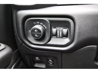 2026 RAM 1500 Big Horn/Lone Star Lone Star 4x2 Crew Cab 5'7" Box