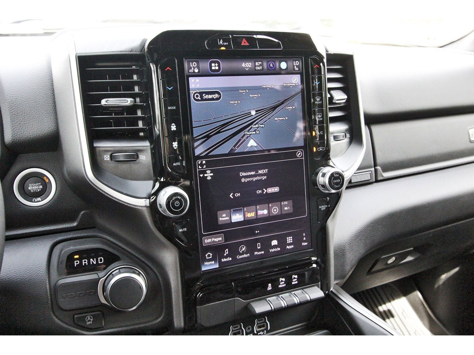 2026 RAM 1500 Big Horn/Lone Star Lone Star 4x2 Crew Cab 5'7" Box