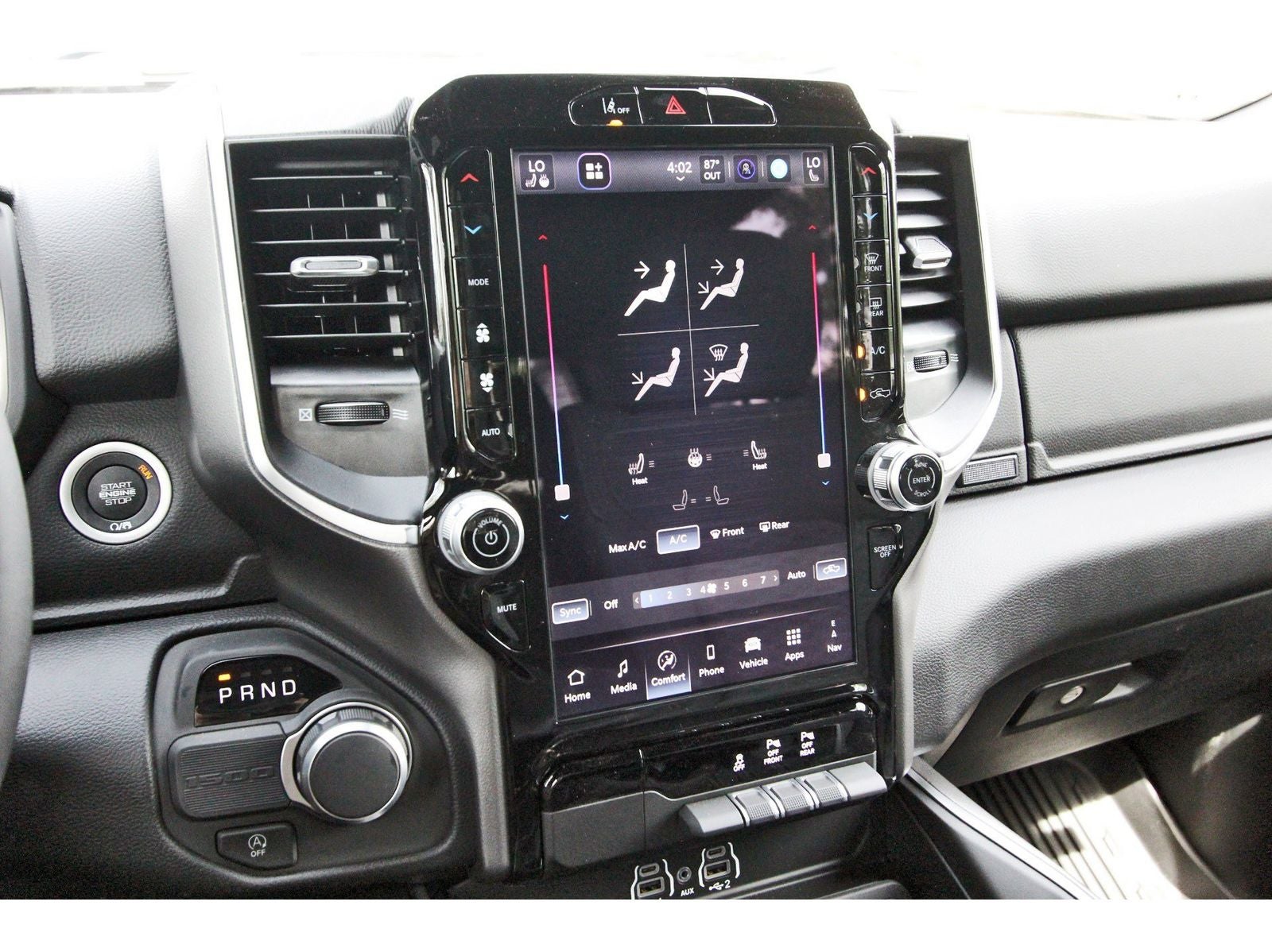2026 RAM 1500 Big Horn/Lone Star Lone Star 4x2 Crew Cab 5'7" Box