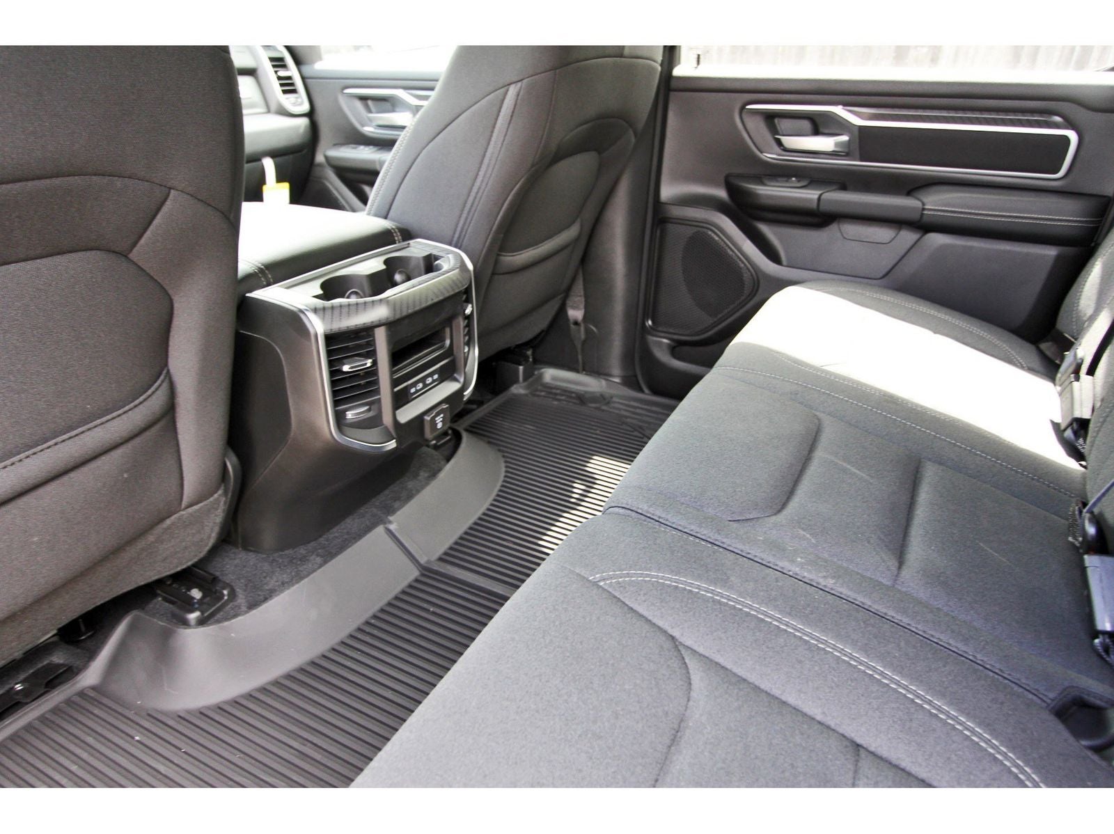 2026 RAM 1500 Big Horn/Lone Star Lone Star 4x2 Crew Cab 5'7" Box