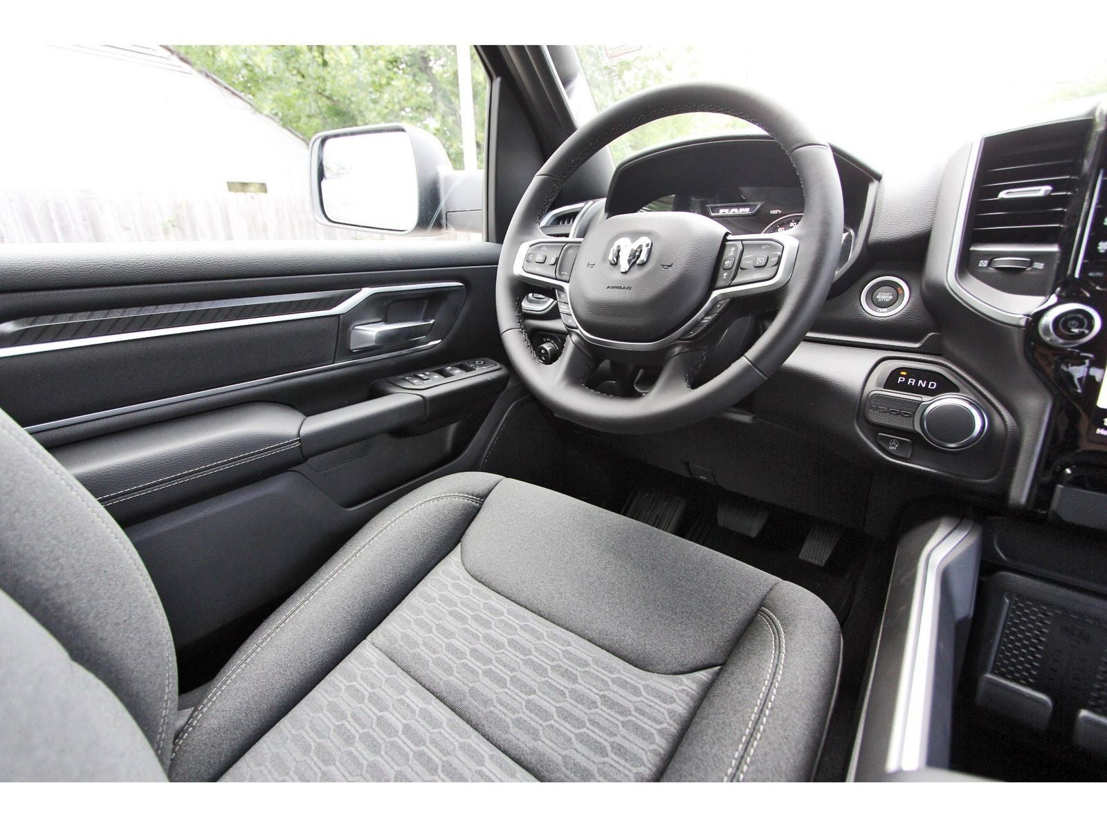 2026 RAM 1500 Big Horn/Lone Star Lone Star 4x2 Crew Cab 5'7" Box