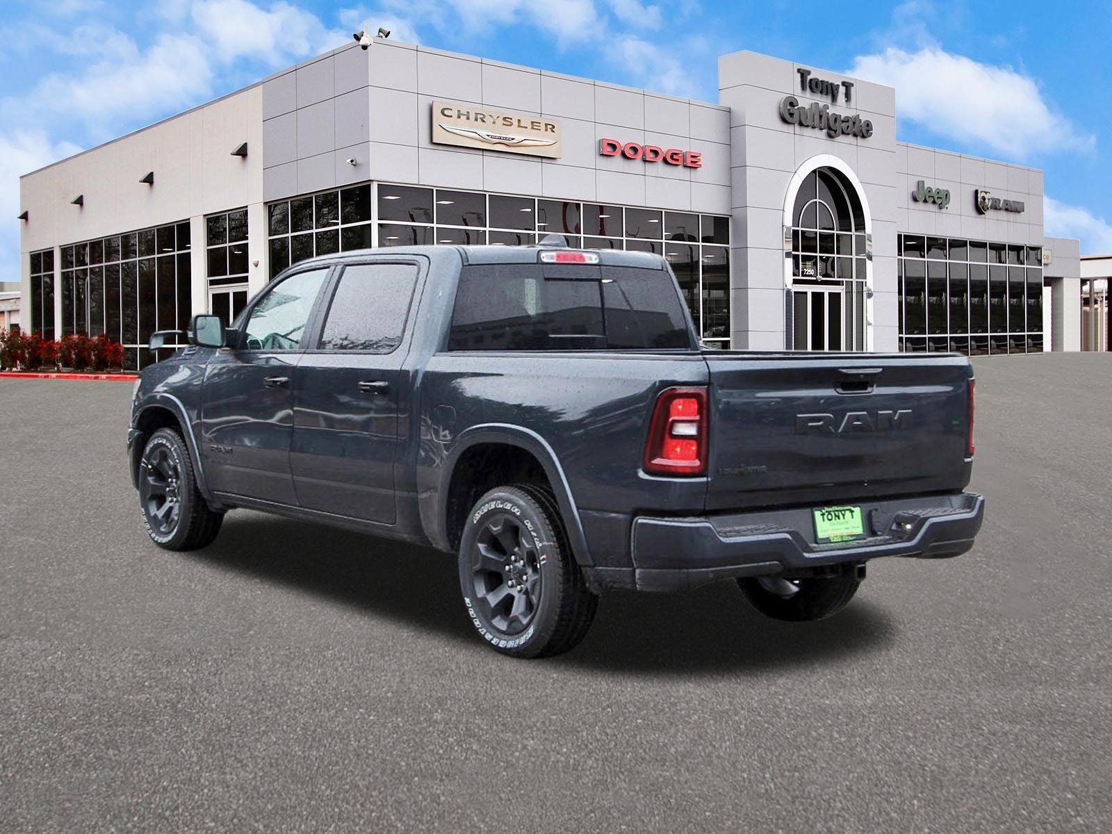 2026 RAM 1500 Big Horn/Lone Star Lone Star 4x2 Crew Cab 5'7" Box