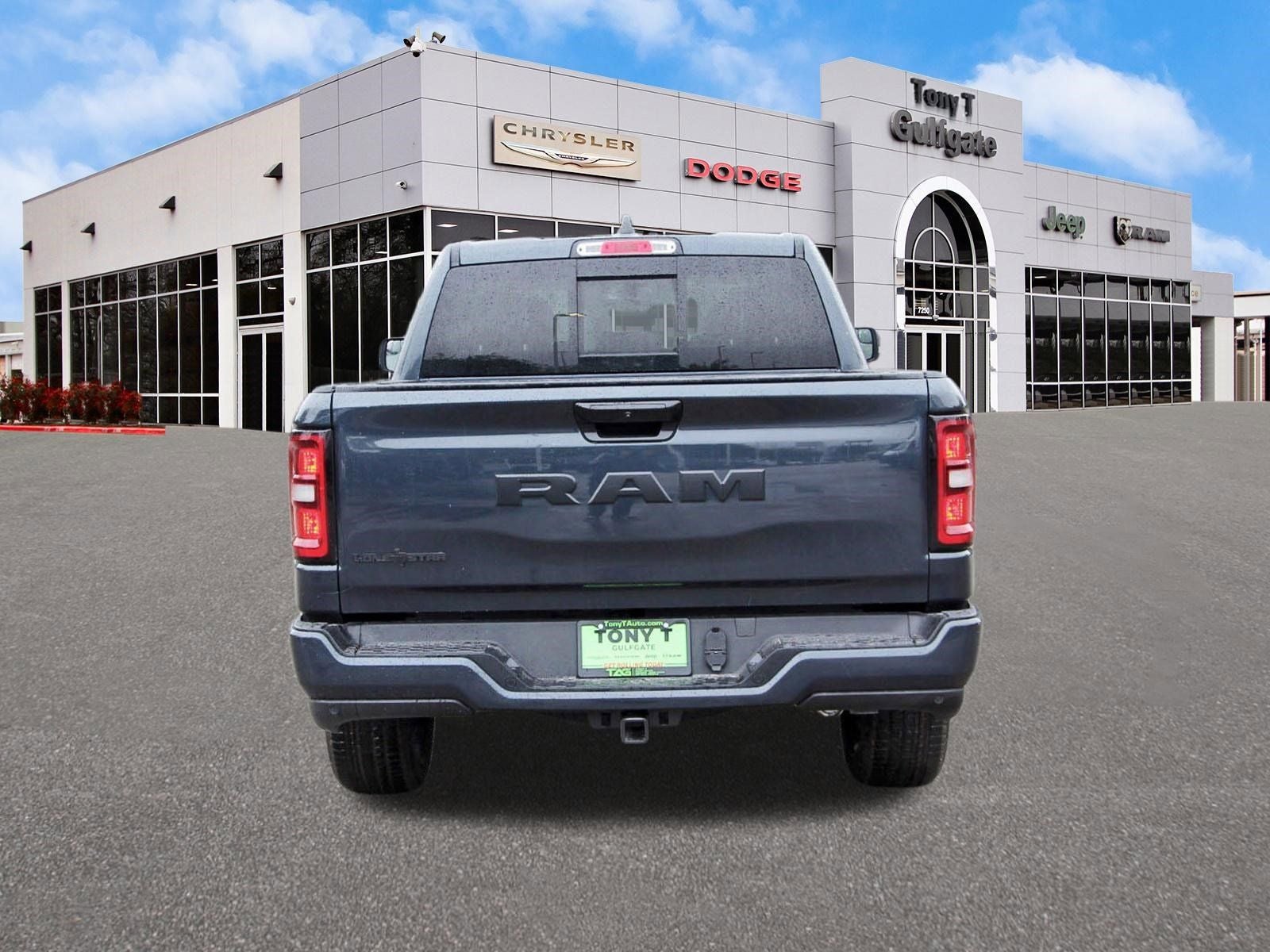 2026 RAM 1500 Big Horn/Lone Star Lone Star 4x2 Crew Cab 5'7" Box
