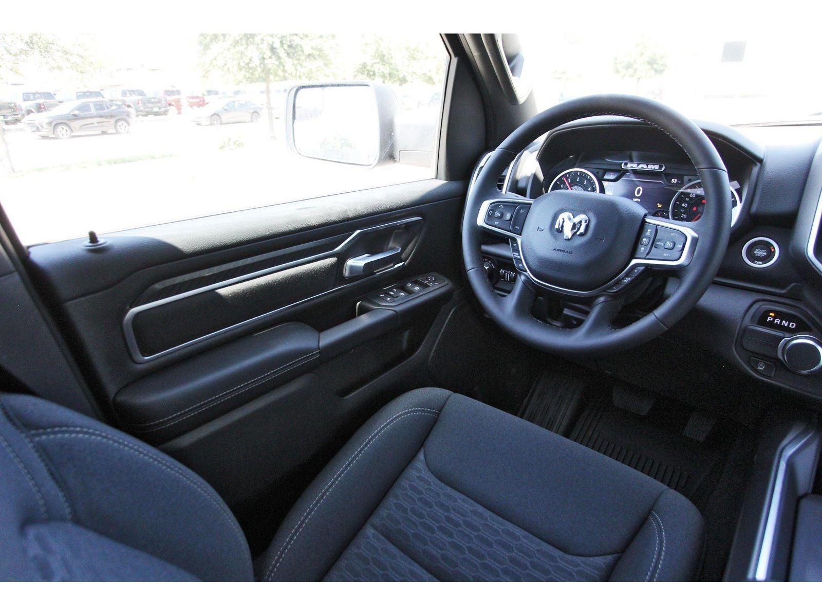2026 RAM 1500 Big Horn/Lone Star Lone Star 4x2 Crew Cab 5'7" Box