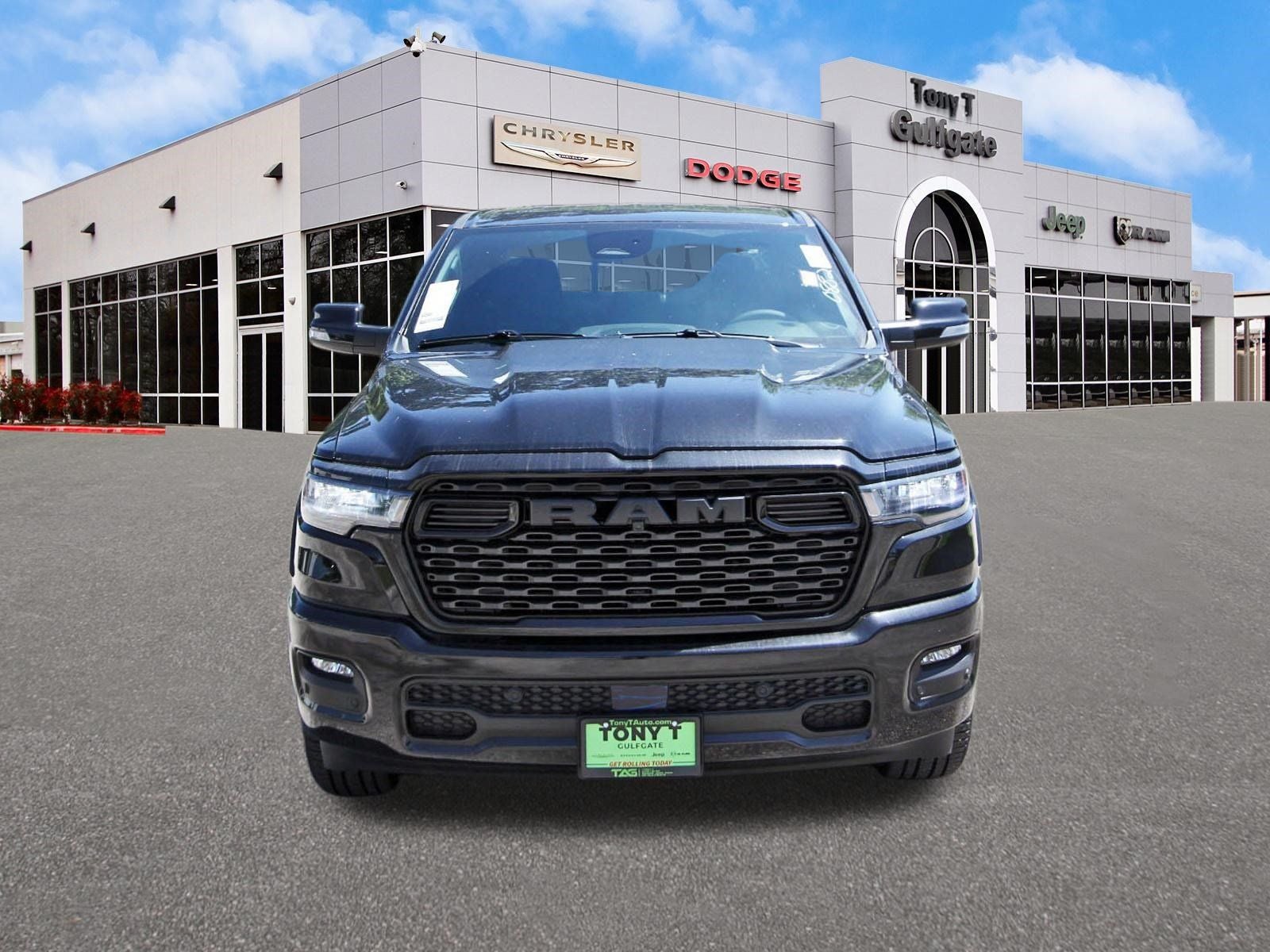 2026 RAM 1500 Big Horn/Lone Star Lone Star 4x2 Crew Cab 5'7" Box