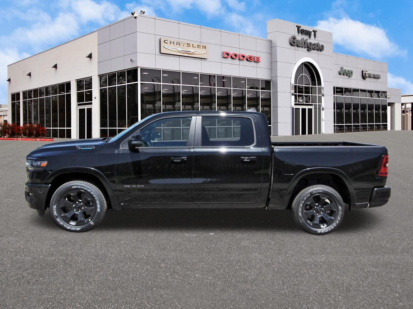 2026 RAM 1500 Big Horn/Lone Star Lone Star 4x2 Crew Cab 5'7" Box