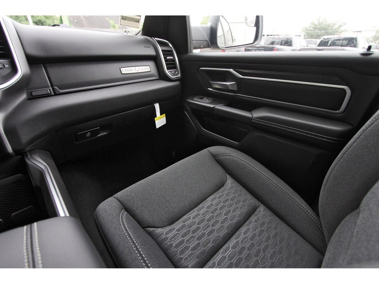 2026 RAM 1500 Big Horn/Lone Star Lone Star 4x2 Crew Cab 5'7" Box