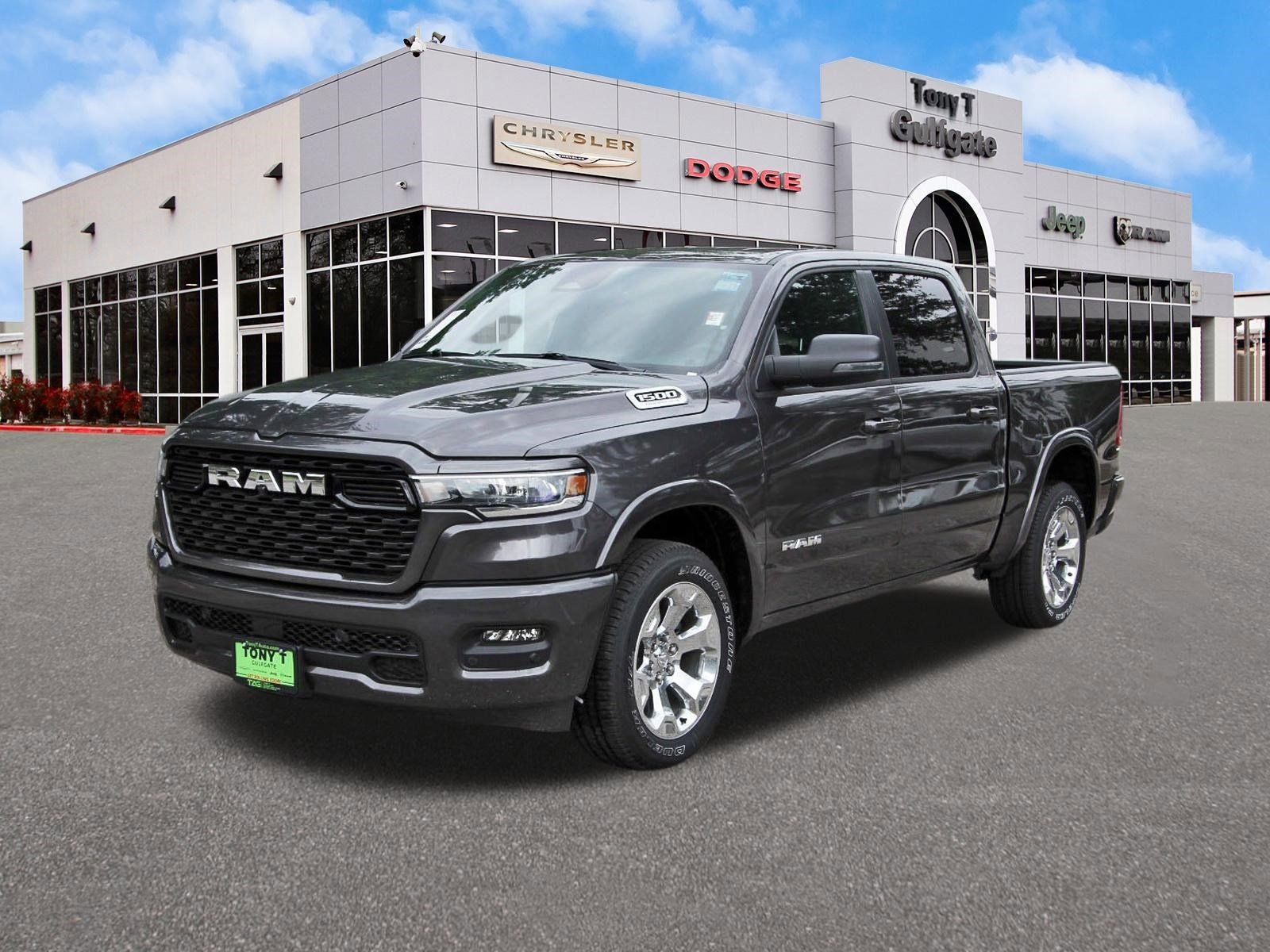 2026 RAM 1500 Big Horn/Lone Star Lone Star 4x2 Crew Cab 5'7" Box